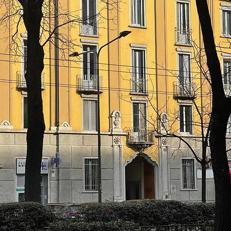 Appartamento A 5 Minuti Dal Centro Di Milano Di Anita E Marco ภายนอก รูปภาพ